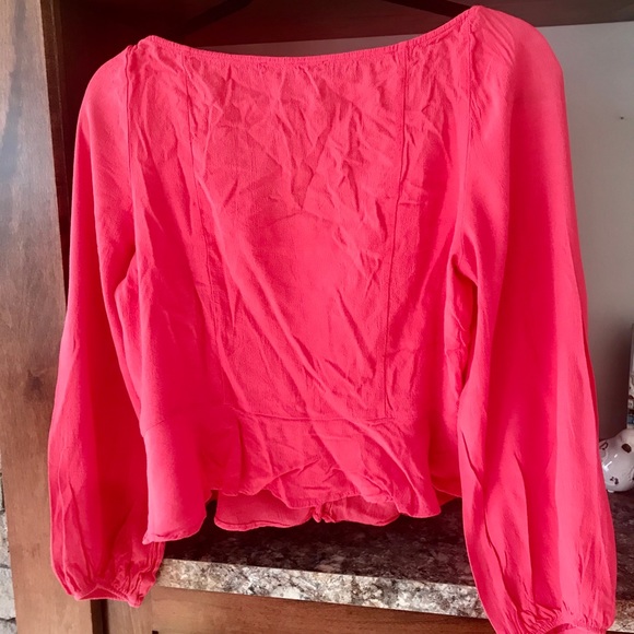 Hot pink top - Picture 2 of 2